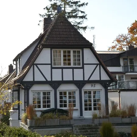 Strandallee95 *